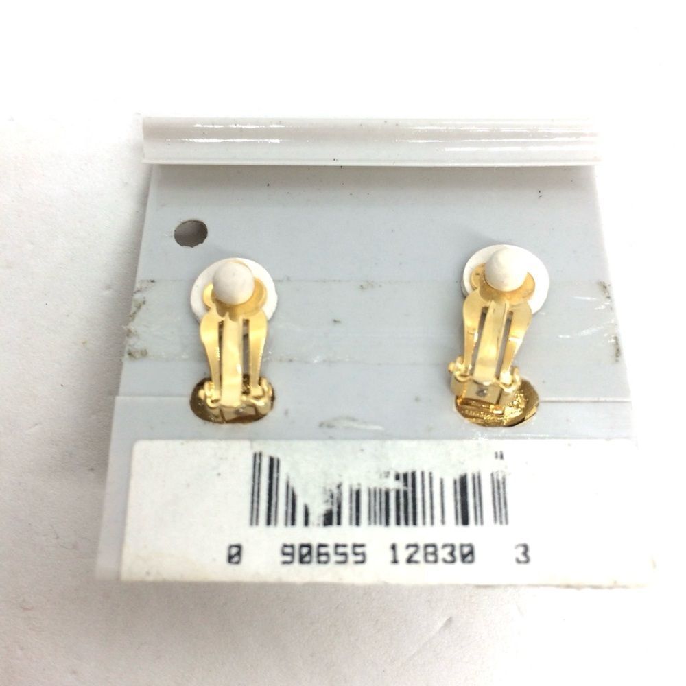 VINTAGE MARVELLA EARRINGS Faux Pearl Gold Tone Wing Clip On Signed - Picture 6 of 14